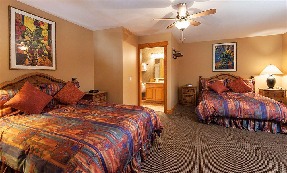 Lizard Creek Lodge Fernie Exteriör bild