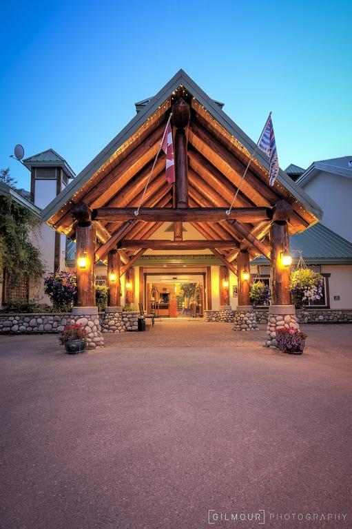 Lizard Creek Lodge Fernie Exteriör bild